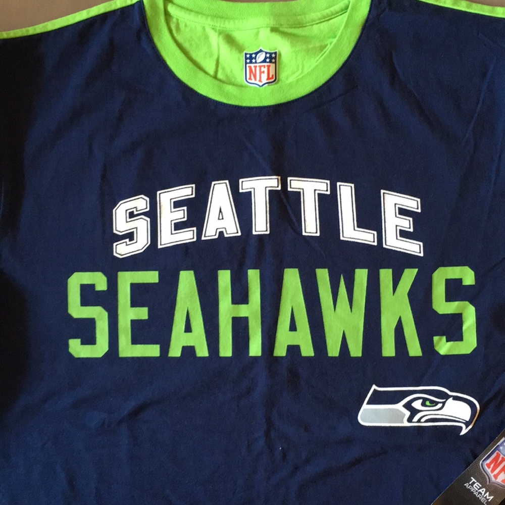 NWT Seattle Seahawks NFL T-shirt 2xl